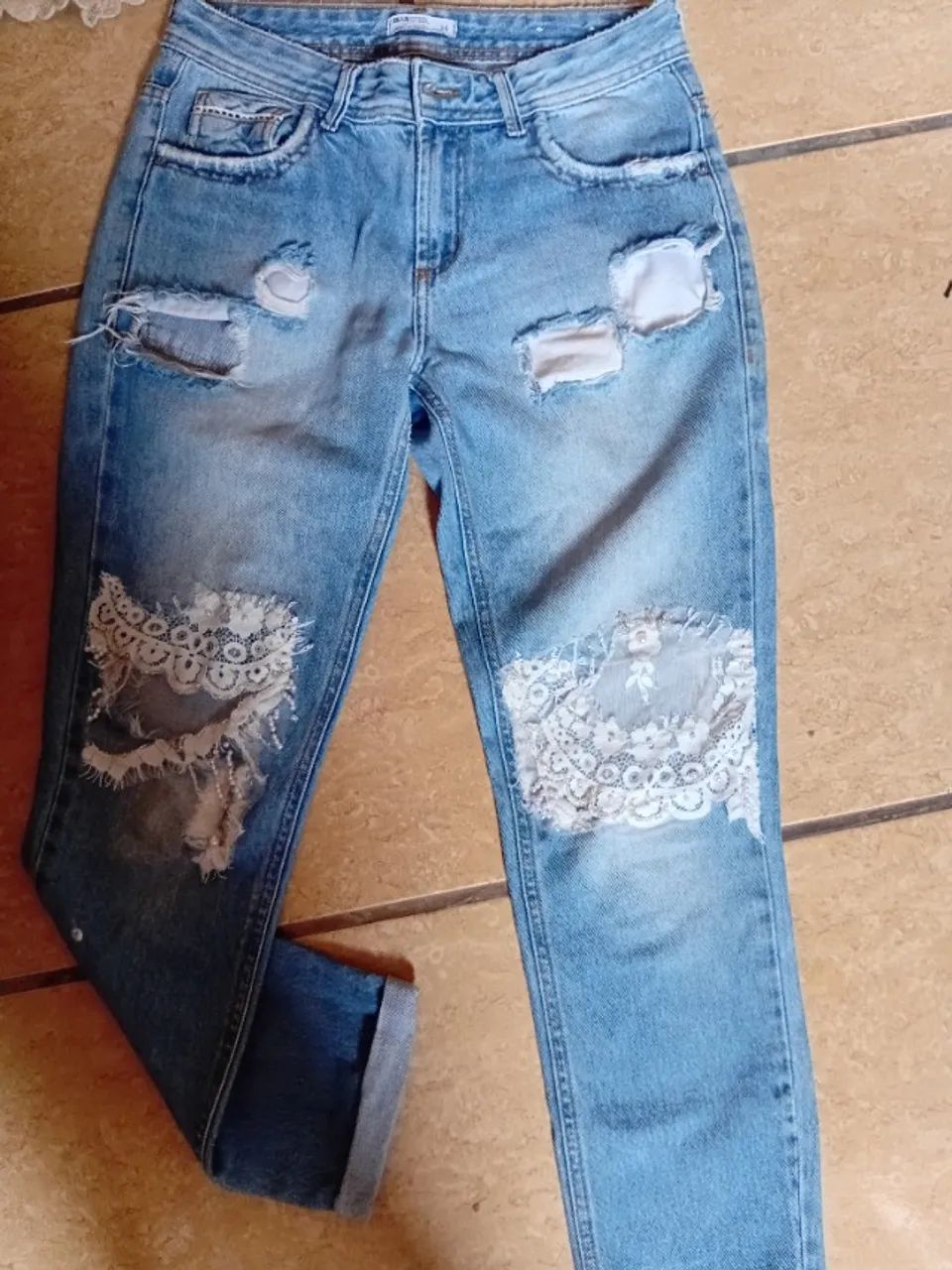 Calça jeans bordada 36 - Foto 4