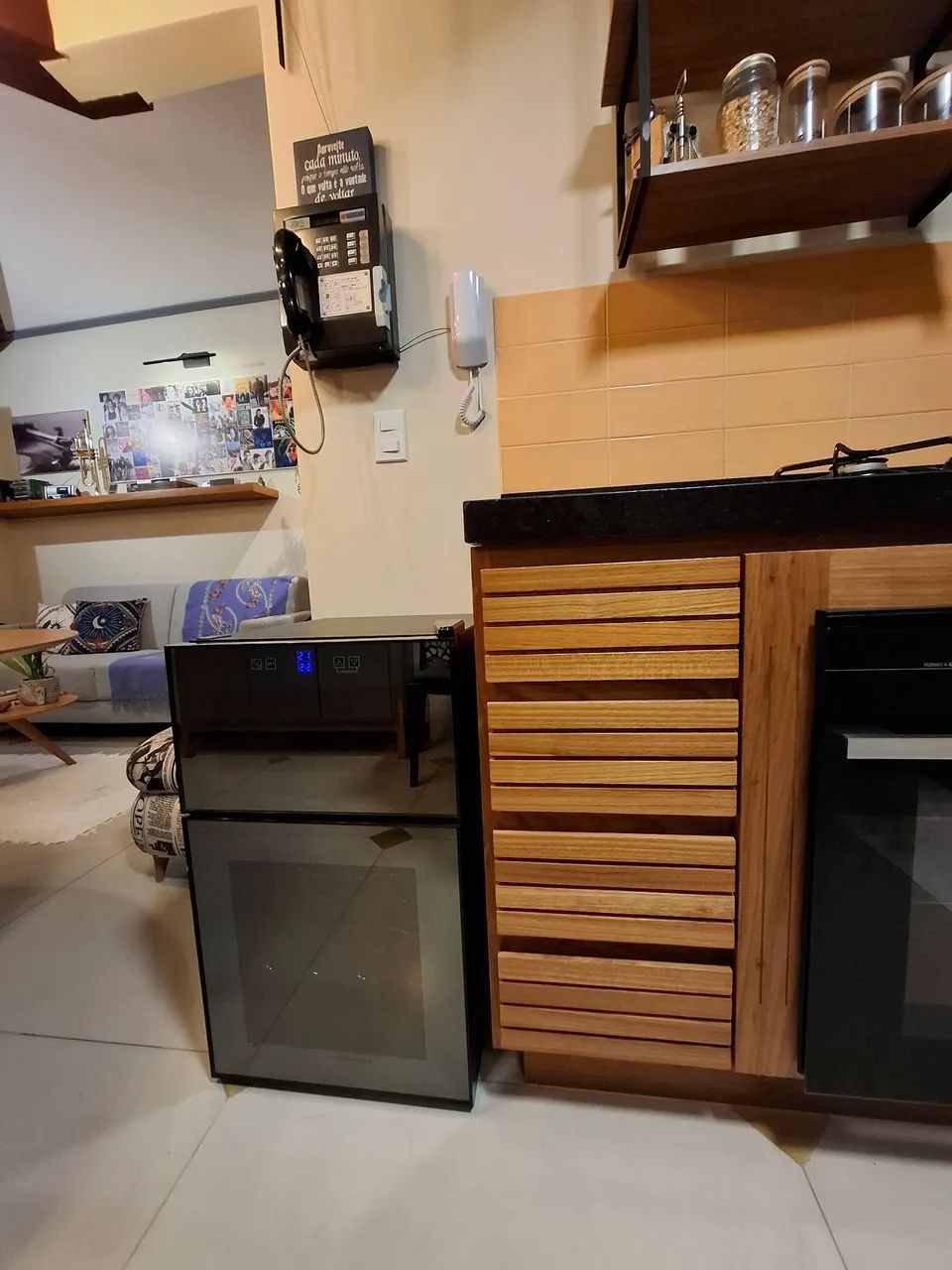 Adega de Vinho Philco black Piano - Foto 2