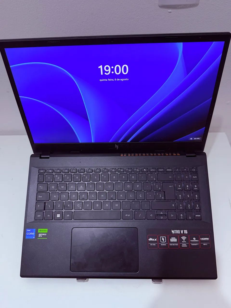 Acer Nitro V15 - Foto 4