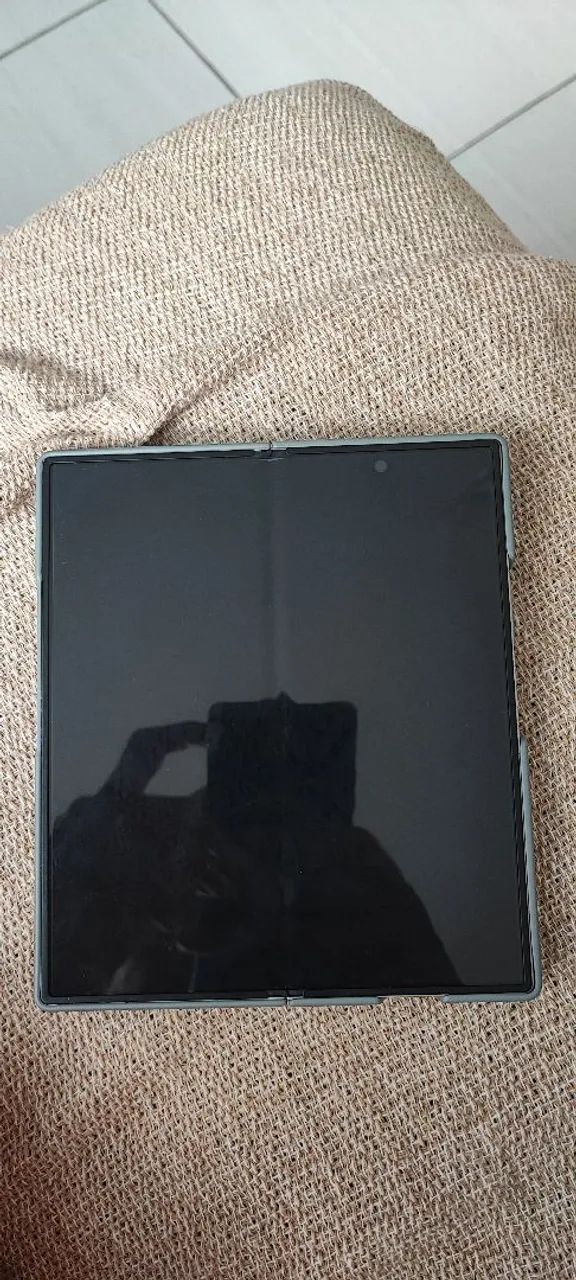 Samsung Z fold 6