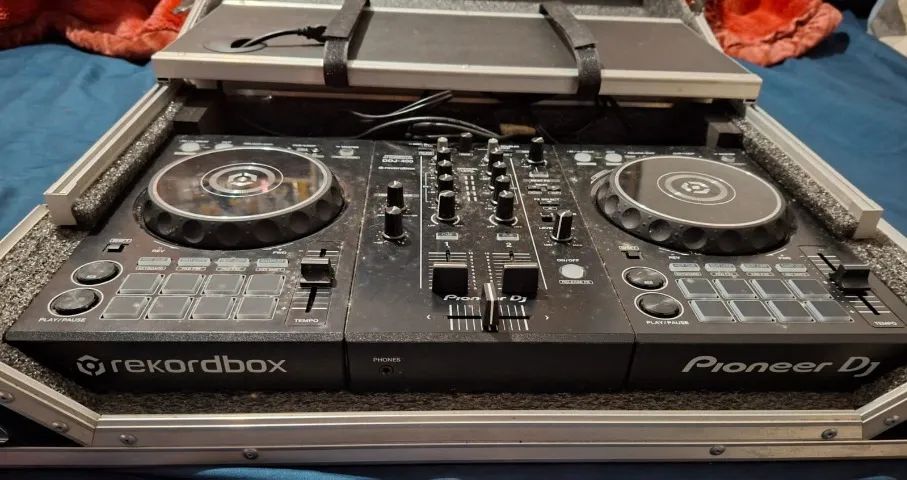 Controladora Pioneer Dj Ddj 400 Com Case - Foto 5