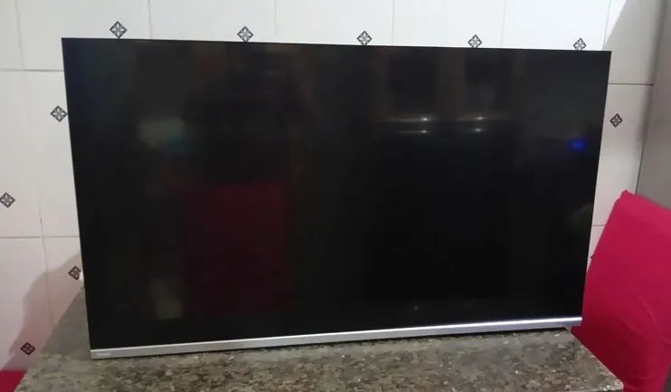 Vendo smart tv 50 polegadas 4K  - Foto 2