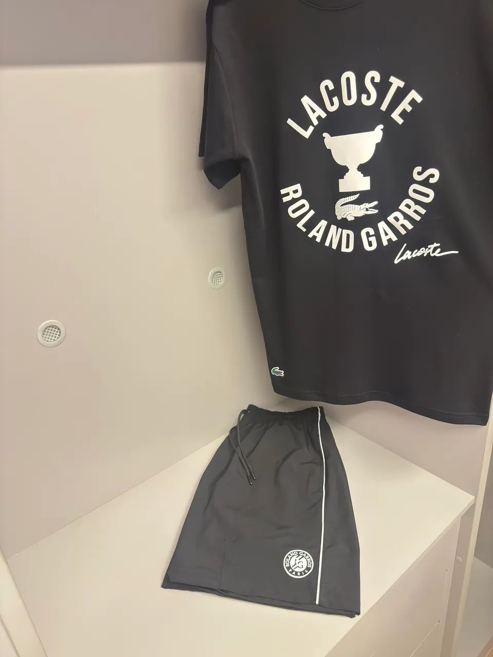 Kit Lacoste 2026 