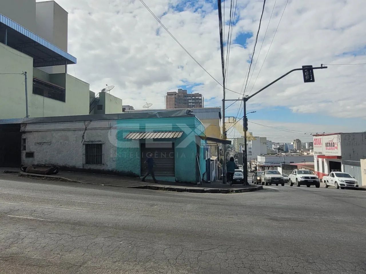Lote de esquina à venda no Centro - Foto 4