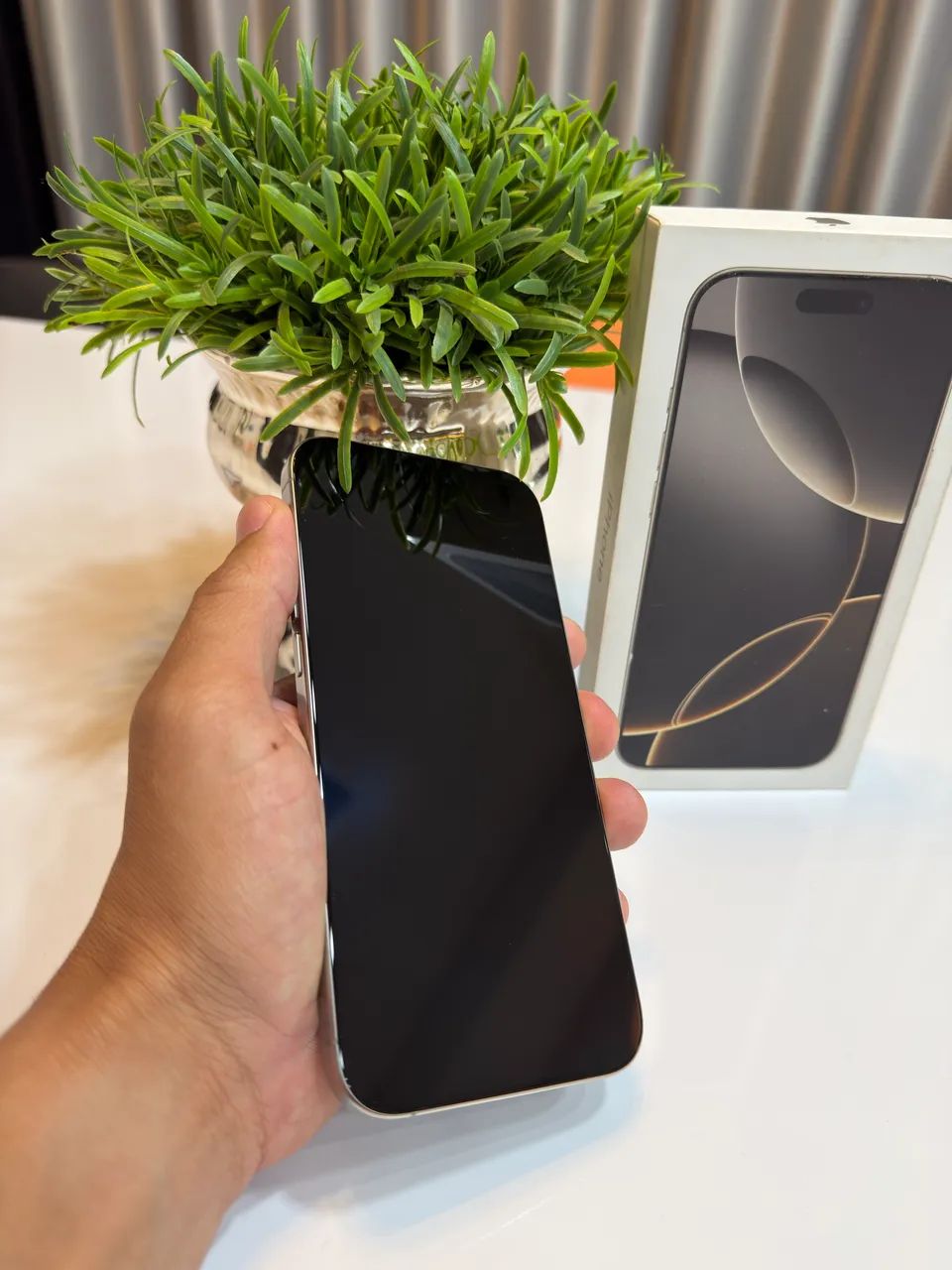 iPhone 16 pro Max 256gb - sem detalhes - Foto 3