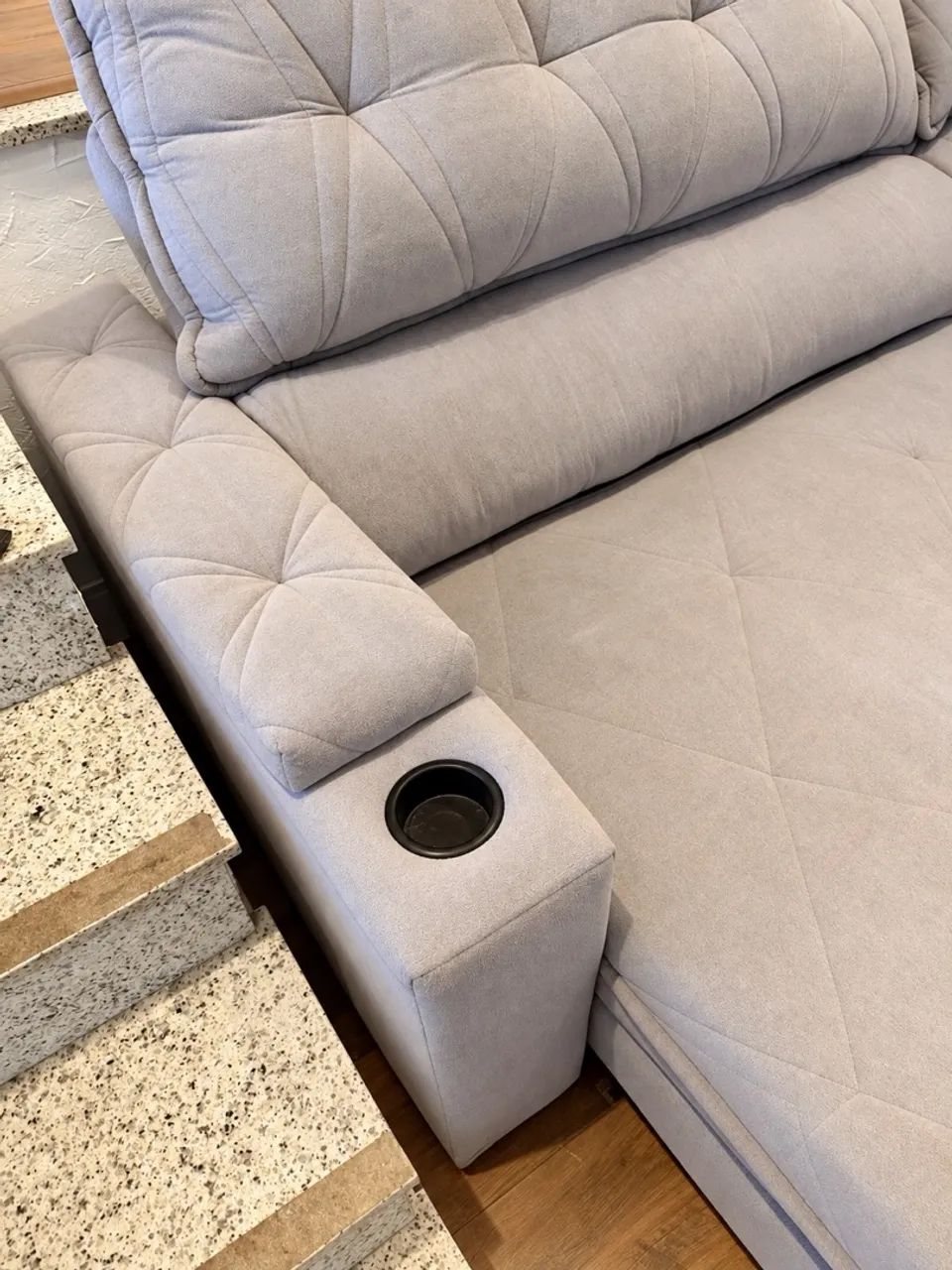 OPORTUNIDADE! Sofá King Retrátil - R$ 1.999,00 - Foto 4