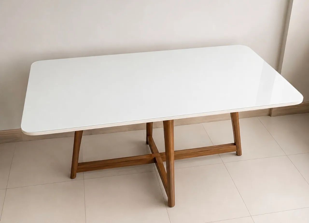 Mesa 1,40m x 0,90m madeira maciça Sier - Foto 4