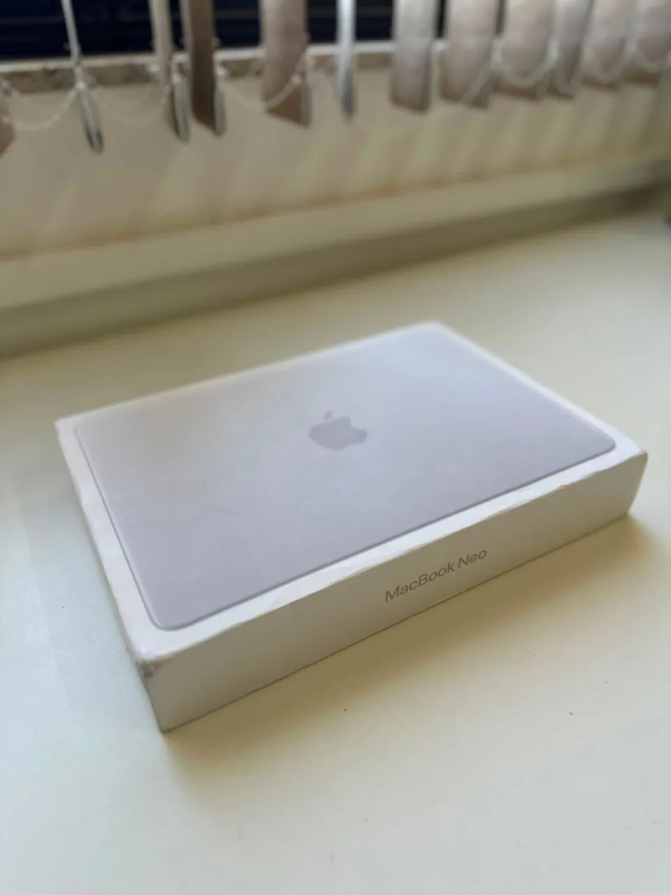 MacBook Neo Silver Garantia 27 De Julho 2027 - Foto 2