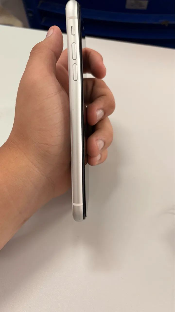 IPHONE XR 64 GB - Foto 4