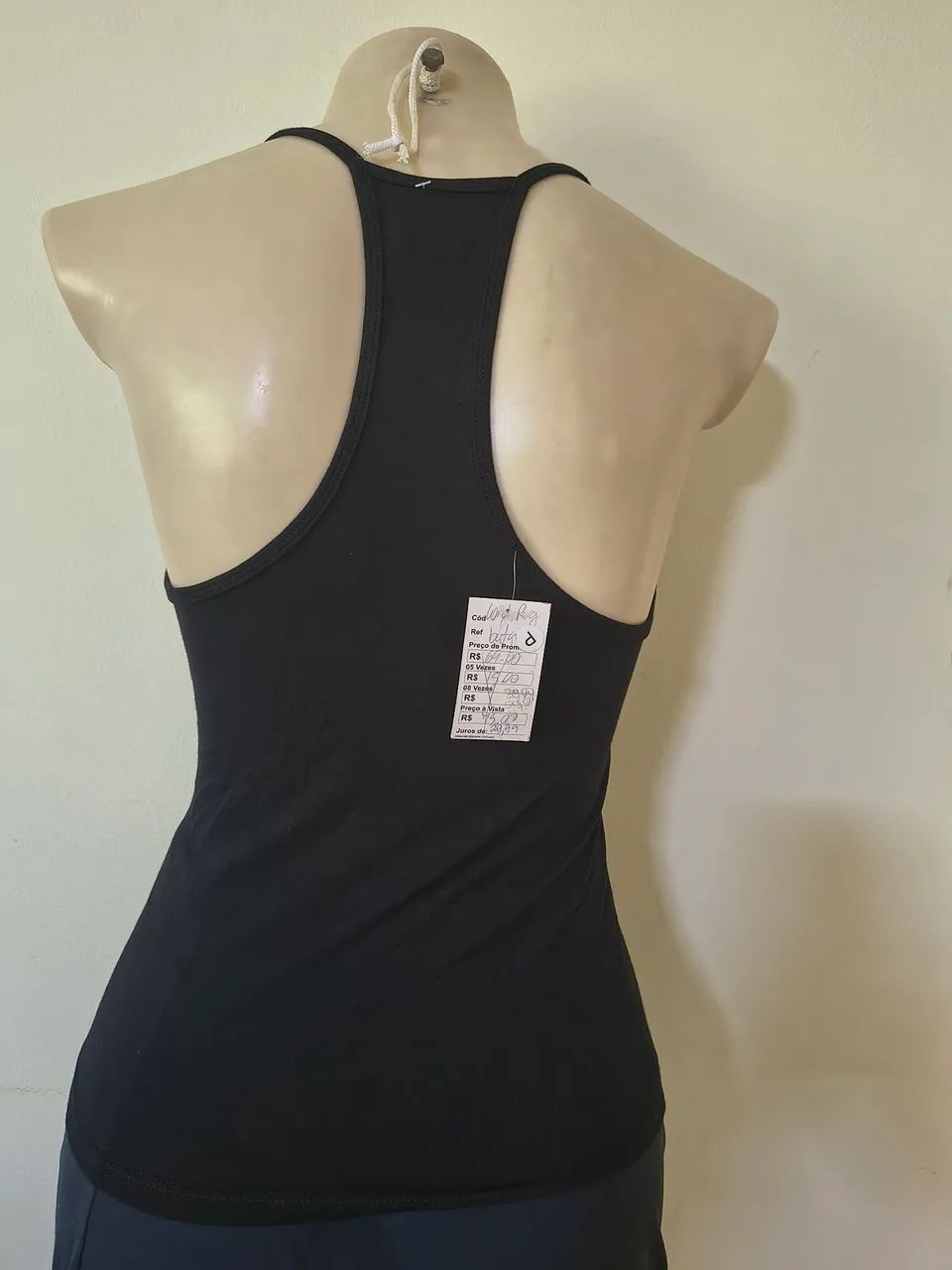 Blusa Feminina Clride Preta - Foto 2