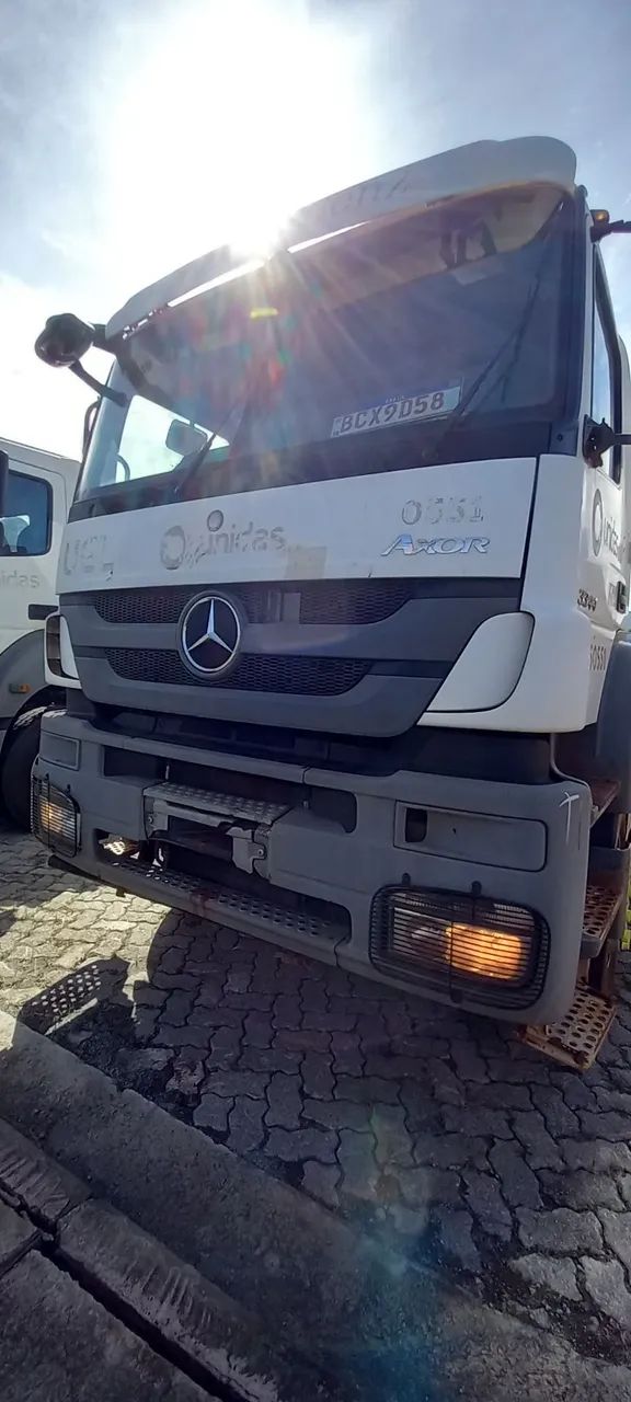 Cavalo mecânico 6X4 Axor 3344  ano 2019 BAIXO KM - Foto 2
