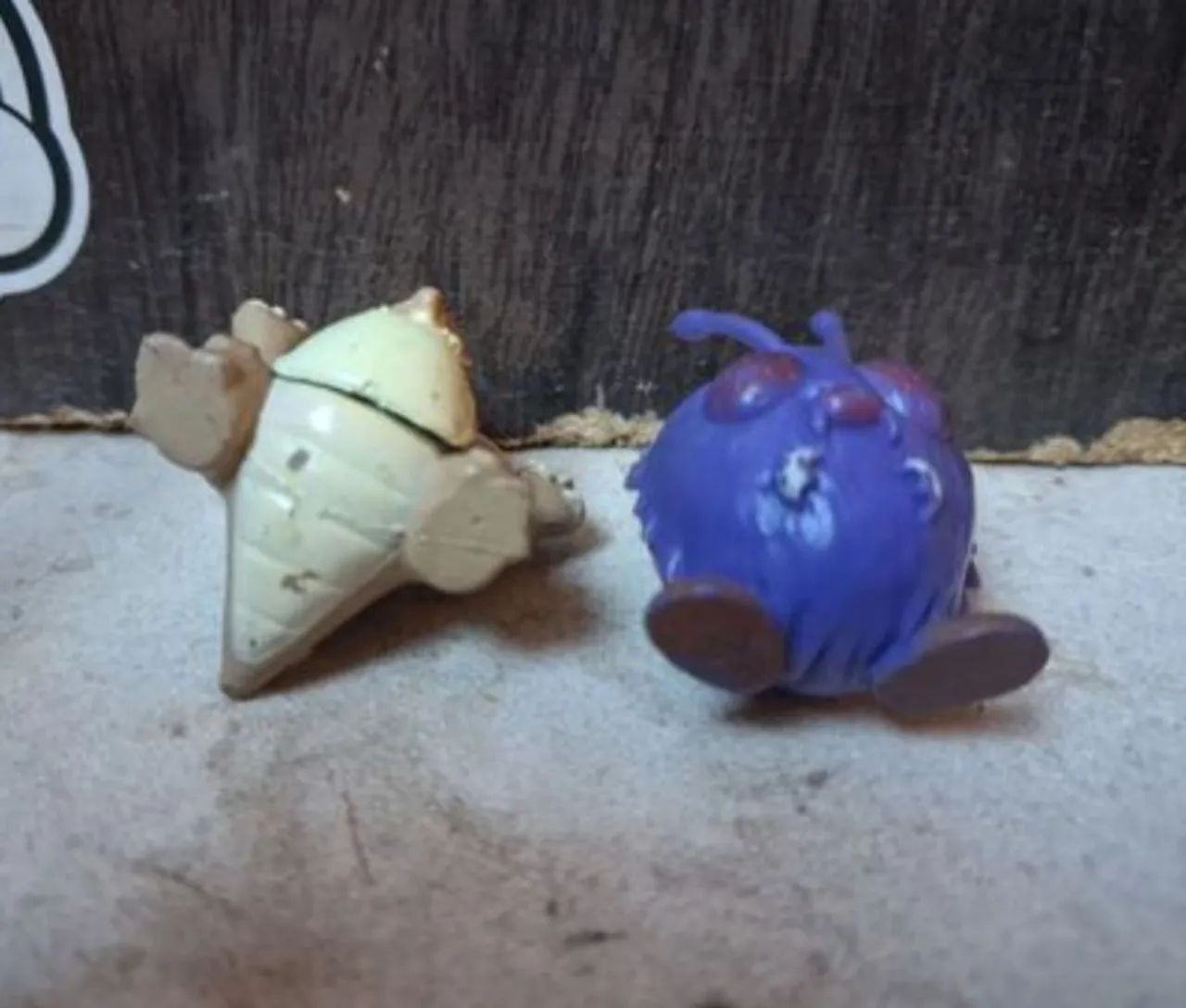 miniatura kangaskhan e venonat tomy - Foto 2