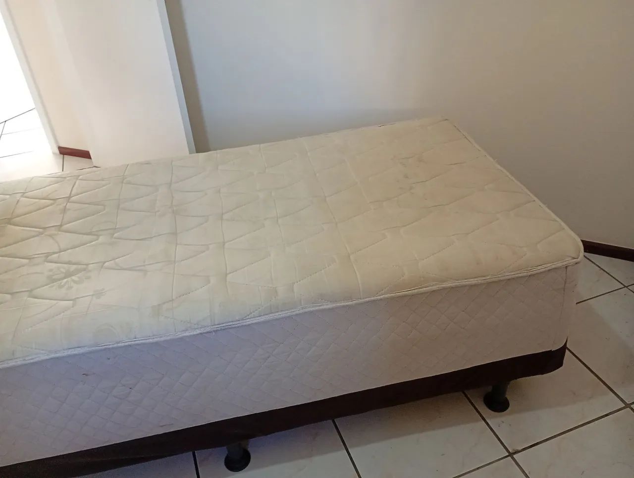 Cama box de molas compacto  - Foto 3