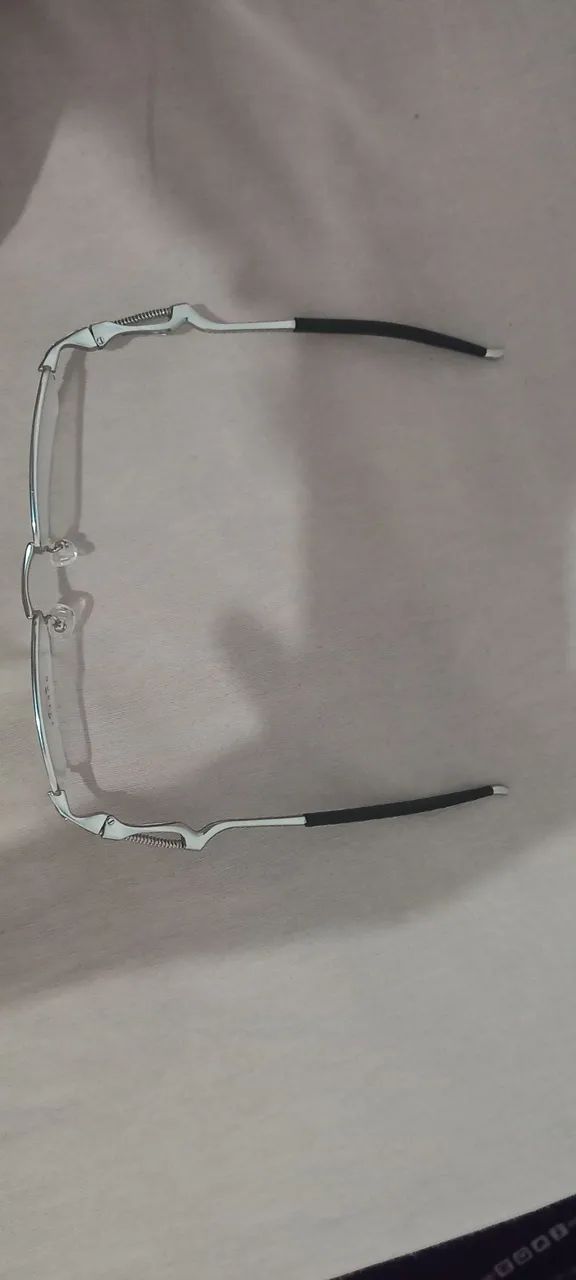 Óculos Oakley OX6043-099 ? Pouquíssimo uso - Foto 3