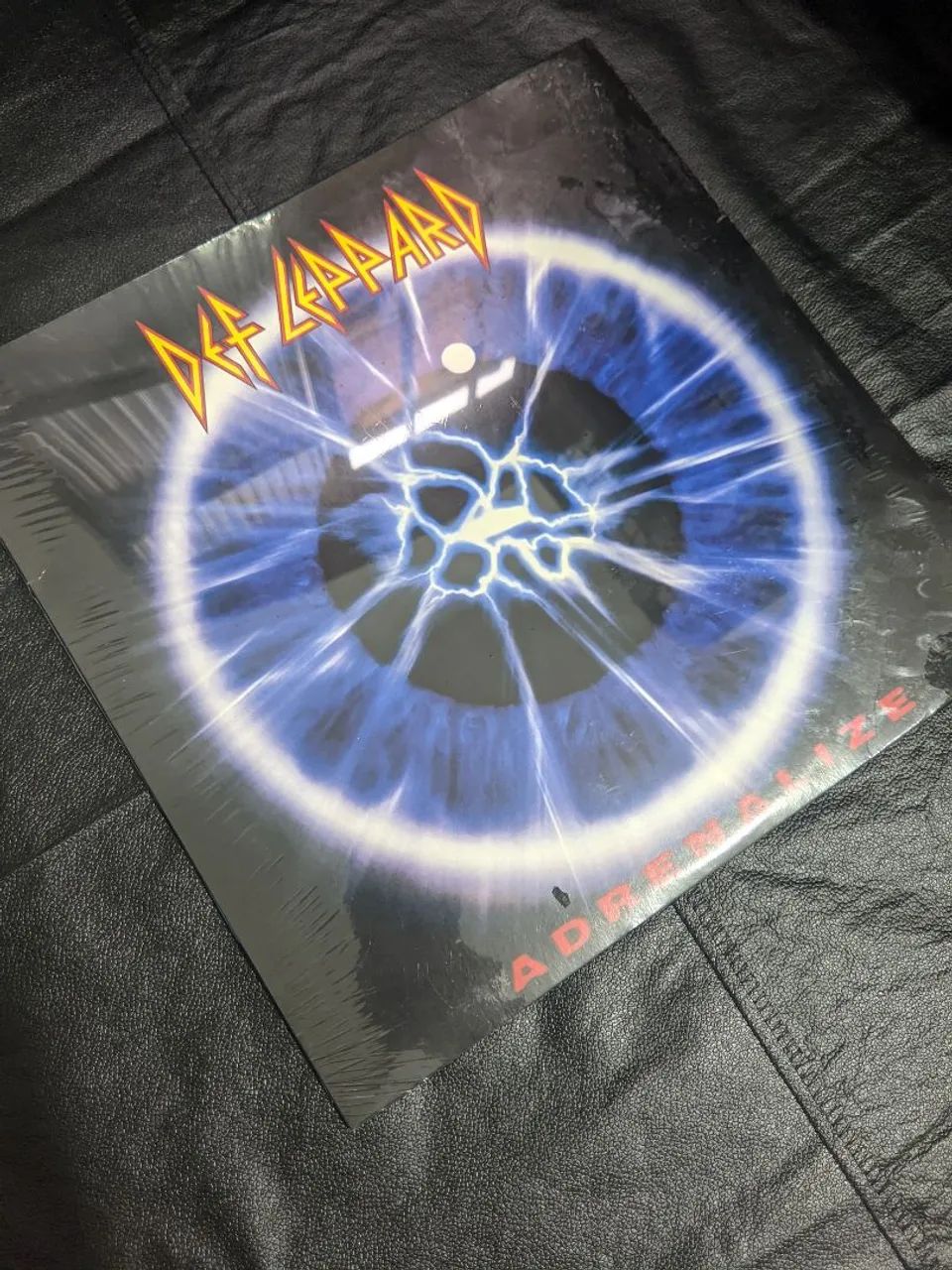 Disco de vinil DEF LEPPARD NOVO  - Foto 3