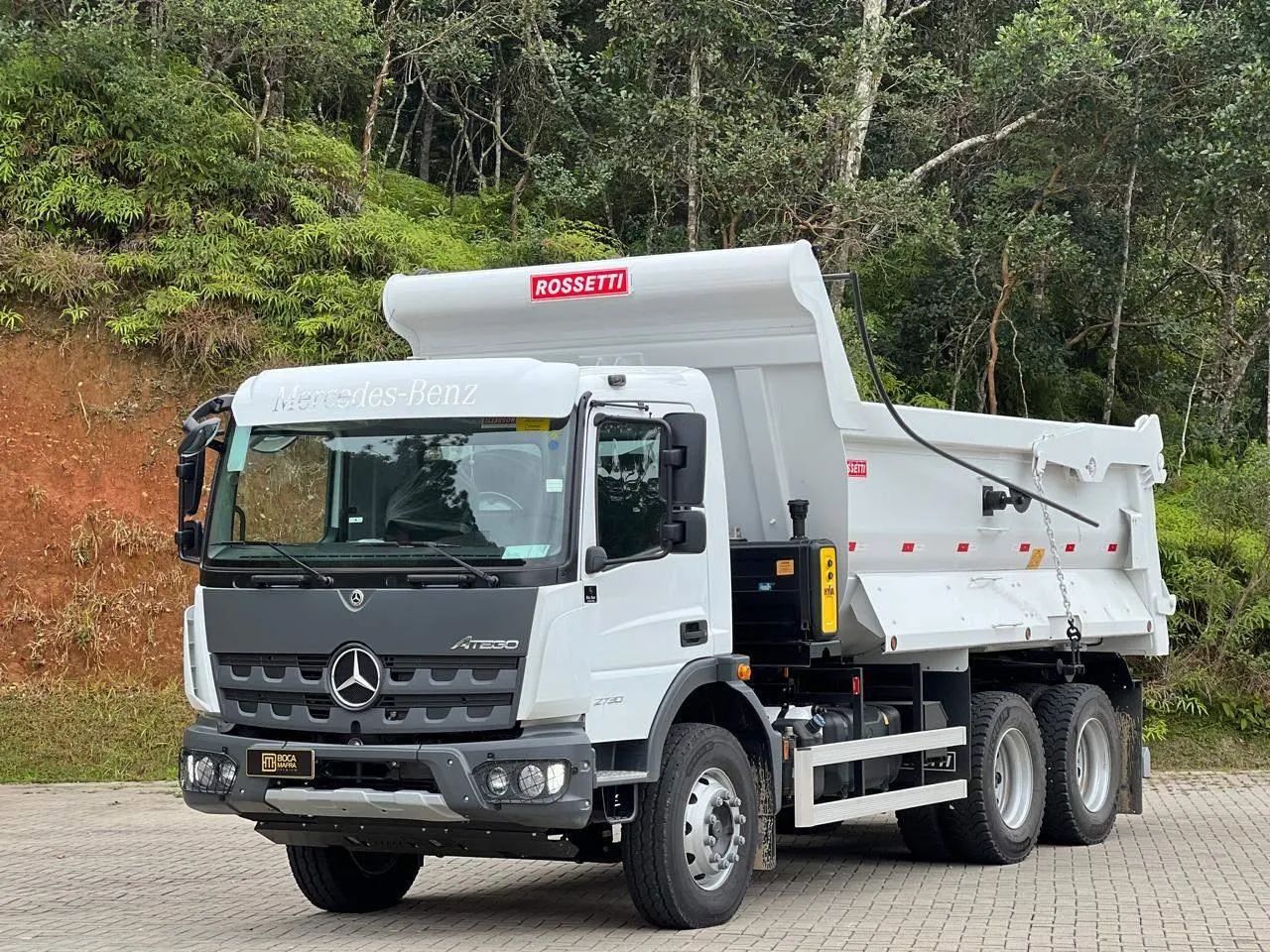 ATEGO 2730 6X4 CABINE ESTENDIDA BRANCA 2024/2025 - Foto 4