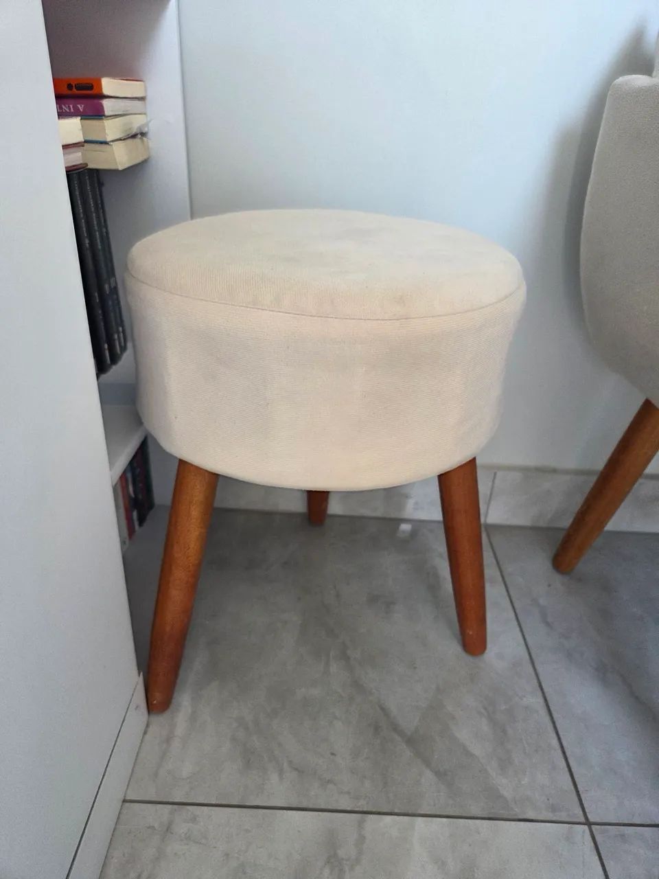 Poltrona com pufh - Foto 2