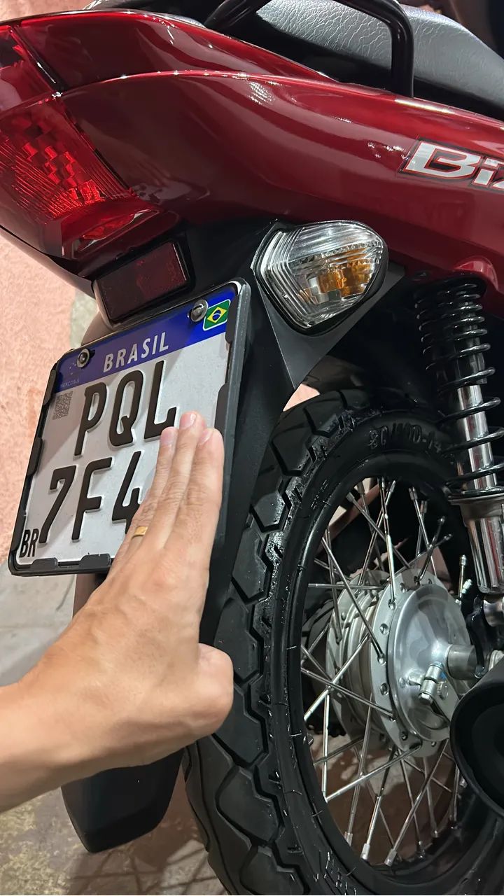 Honda Biz 125 flex one. 