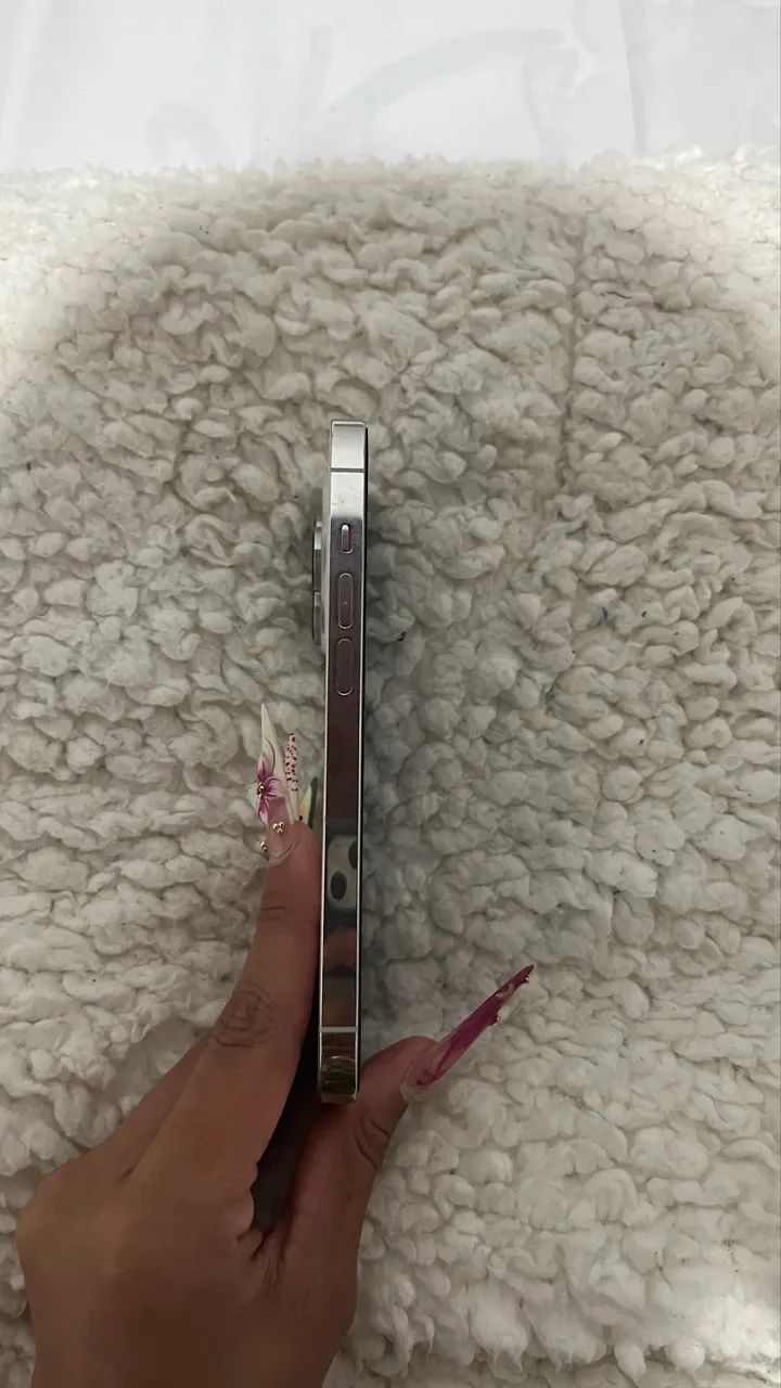 Vendo iPhone 14 Pro bateria 100% - Foto 5
