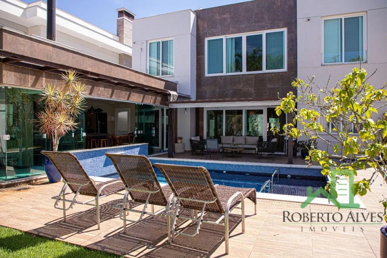 Casa Mobiliada | 04 Suítes e Piscina | Condomínio Fechado - Foto 4