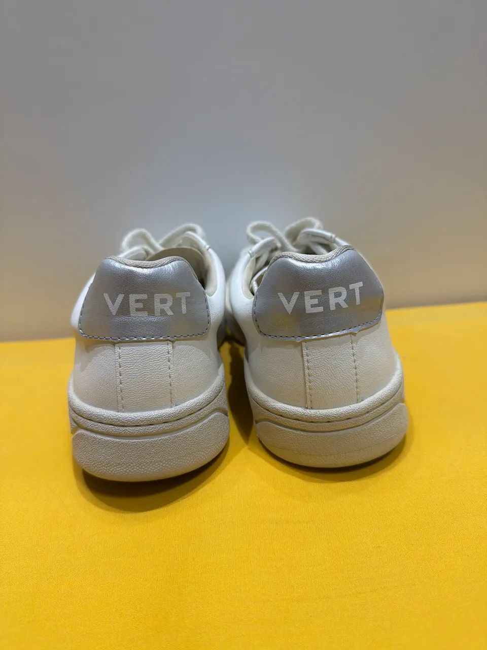 Tênis Veja (Vert) - Tam: 35/36 - Foto 3