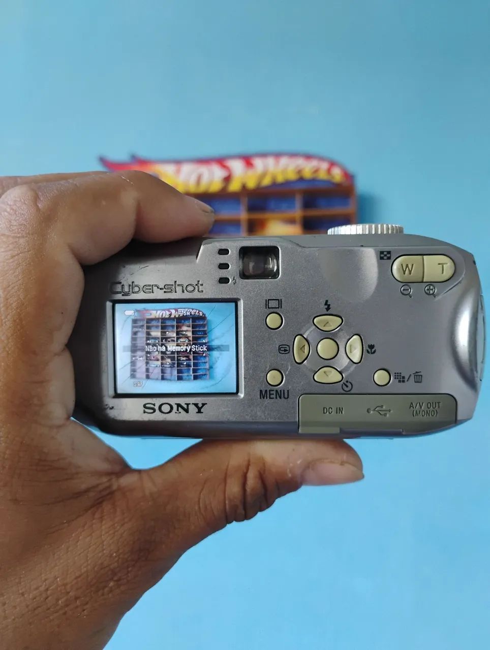 Camera digital cyber-shot 7.2 mp P93 sony - Foto 2