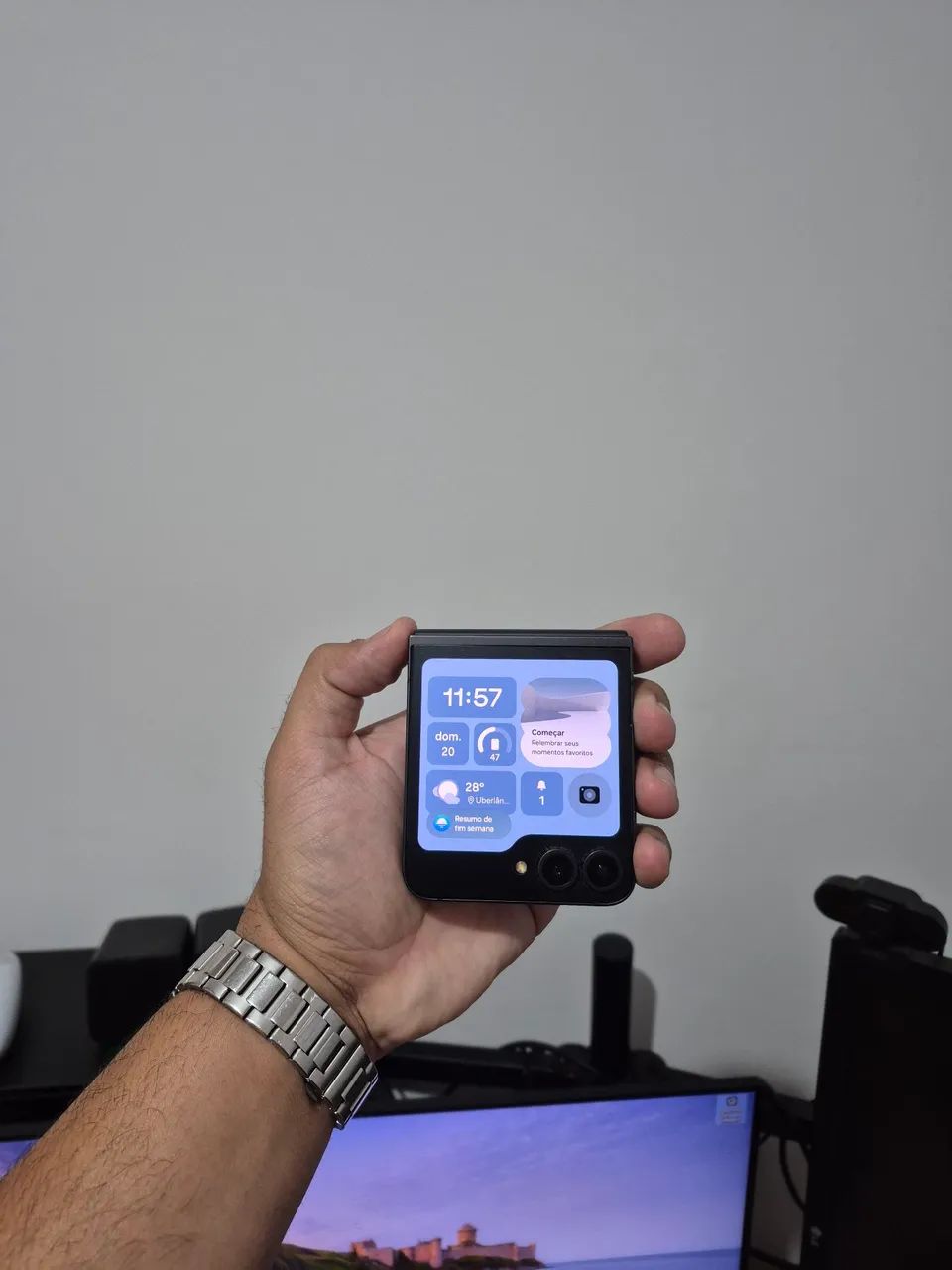 Samsung Galaxy Z flip 6 256gb 12gb RAM  - Foto 4