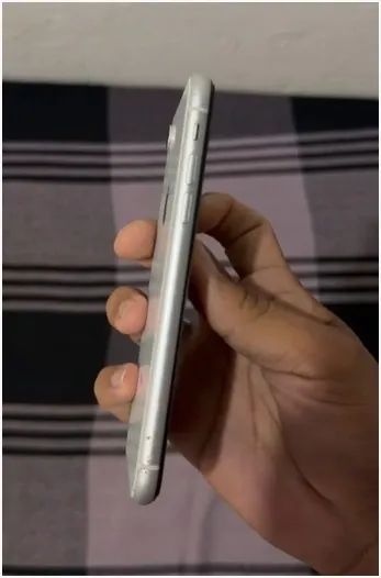 IPHONE XR 64GB 