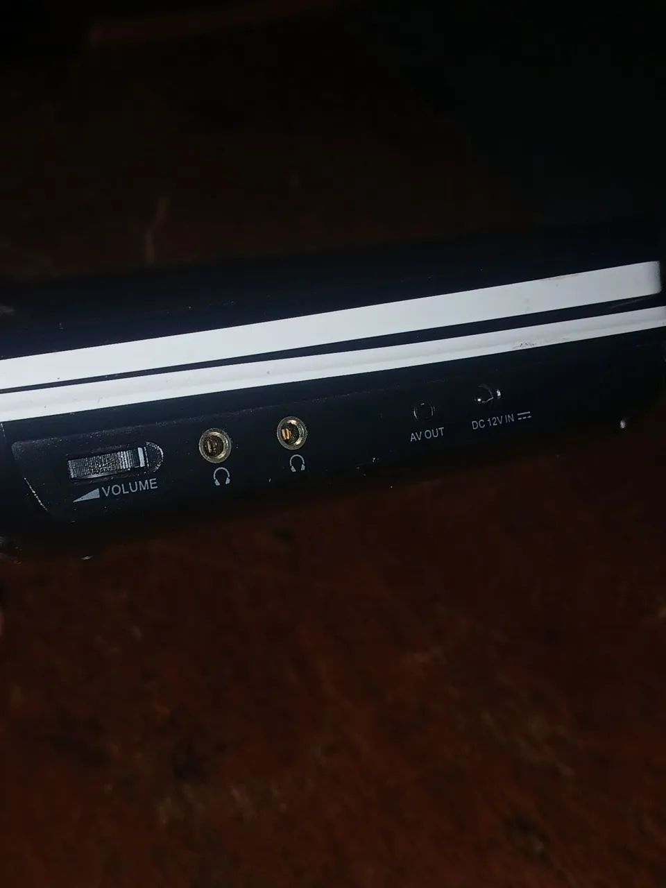 Dvd Player Portátil com tela LCD 6 polegadas  - Foto 3