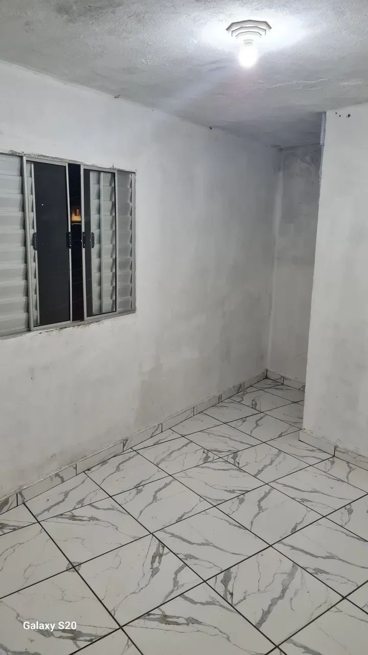 Vendo três casas e um salão  - Foto 3