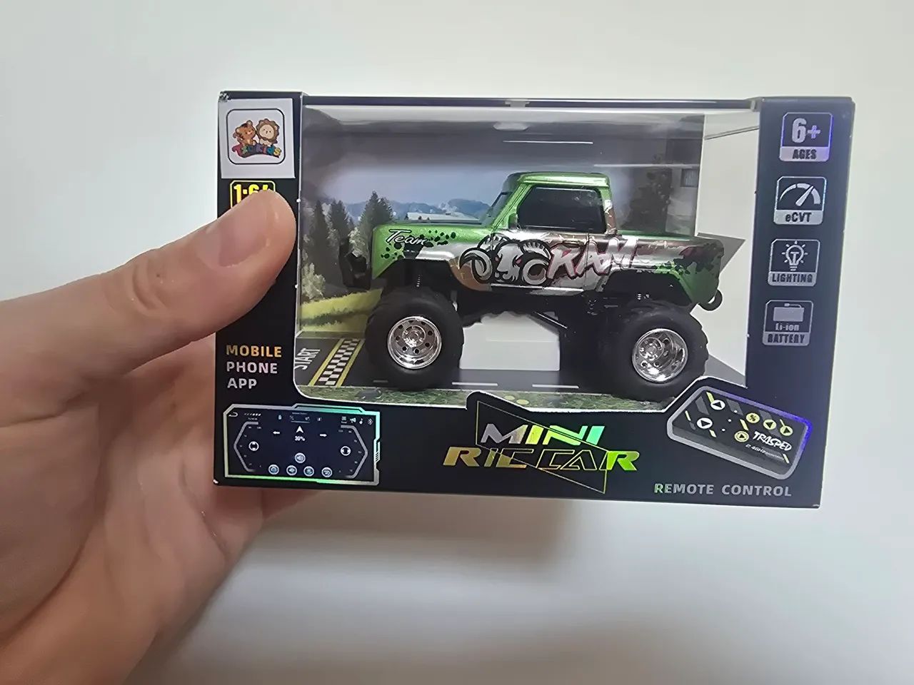 Carrinho de controle remoto 2.4ghz 