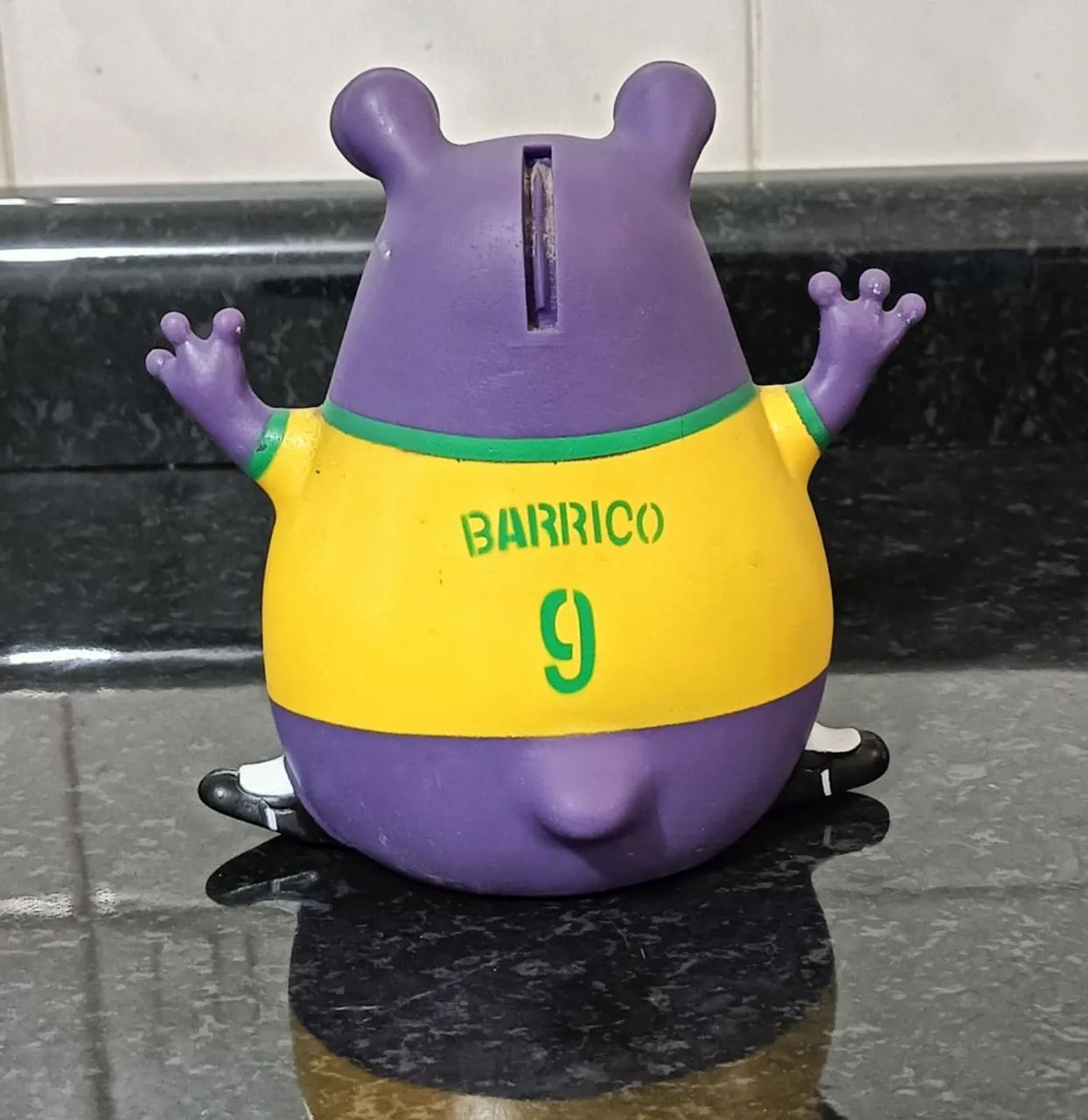 Poupançudos  da Caixa  Boneco Barrico Camisa 9 Copa do  Mundo  - Foto 2
