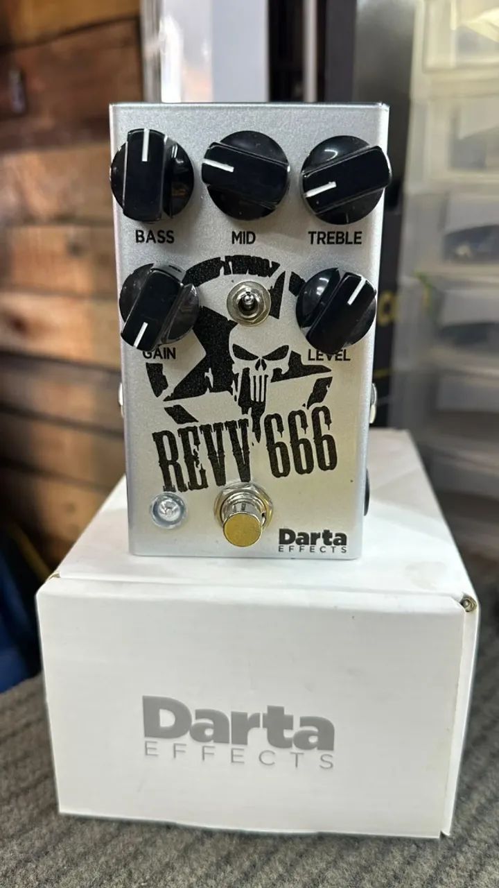Pedal Darta Effects Revv 666 Silver Custom (DIVIDIMOS NO CARTÃO