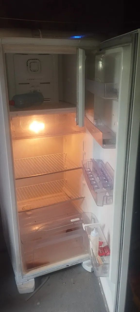 Geladeira Electrolux - Foto 4