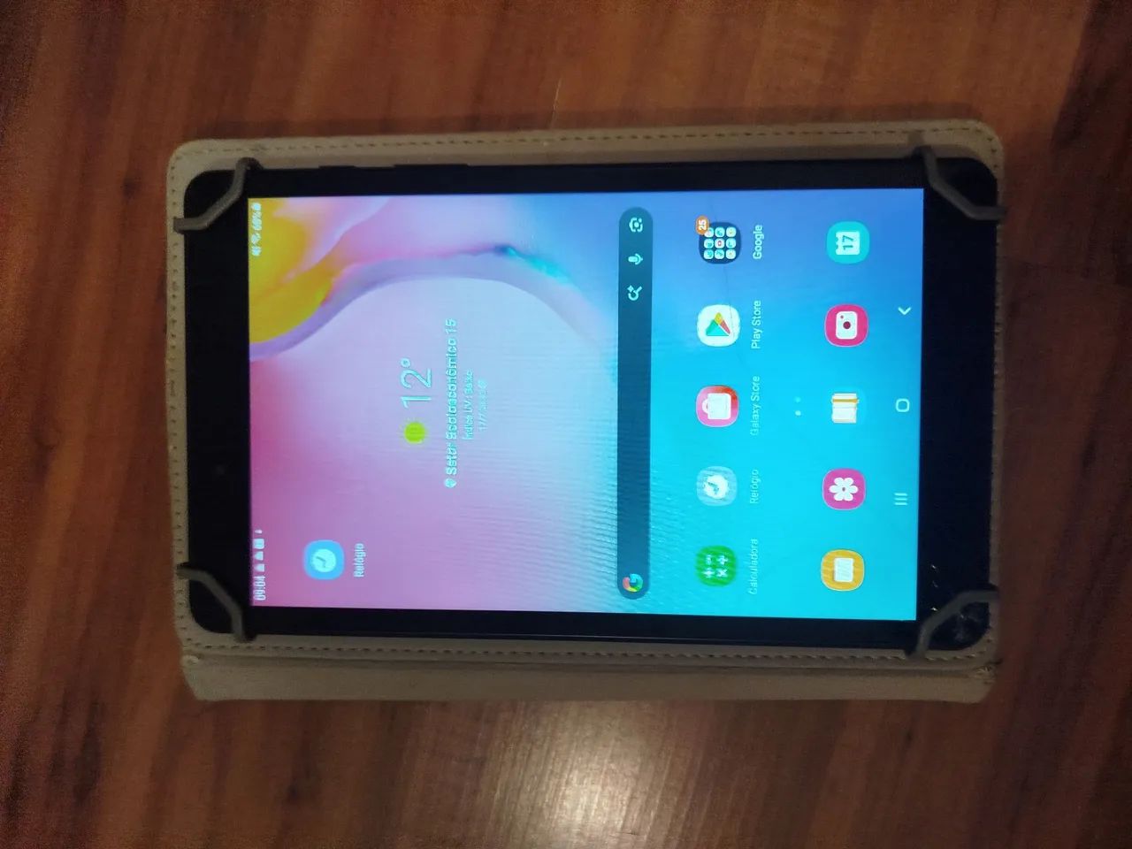 Galaxy Tab A 8" 2019 com capinha