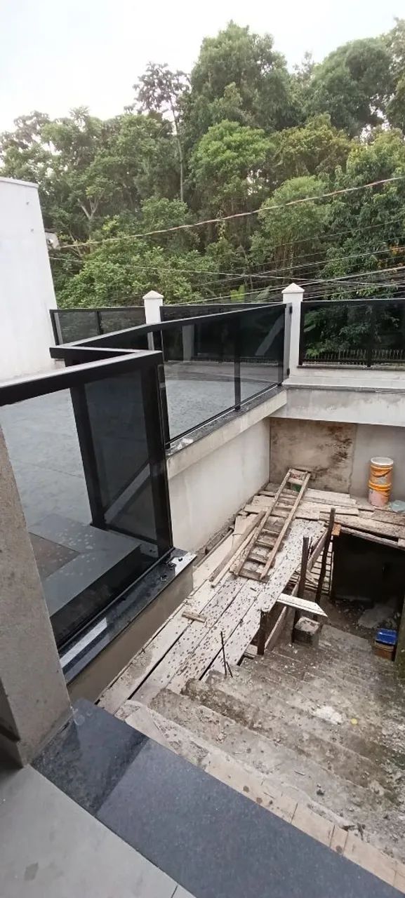 Guarda corpo e parapeito em 12x