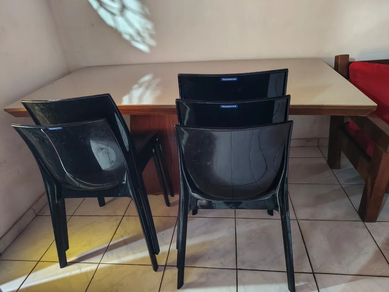 Mesa e Cadeiras