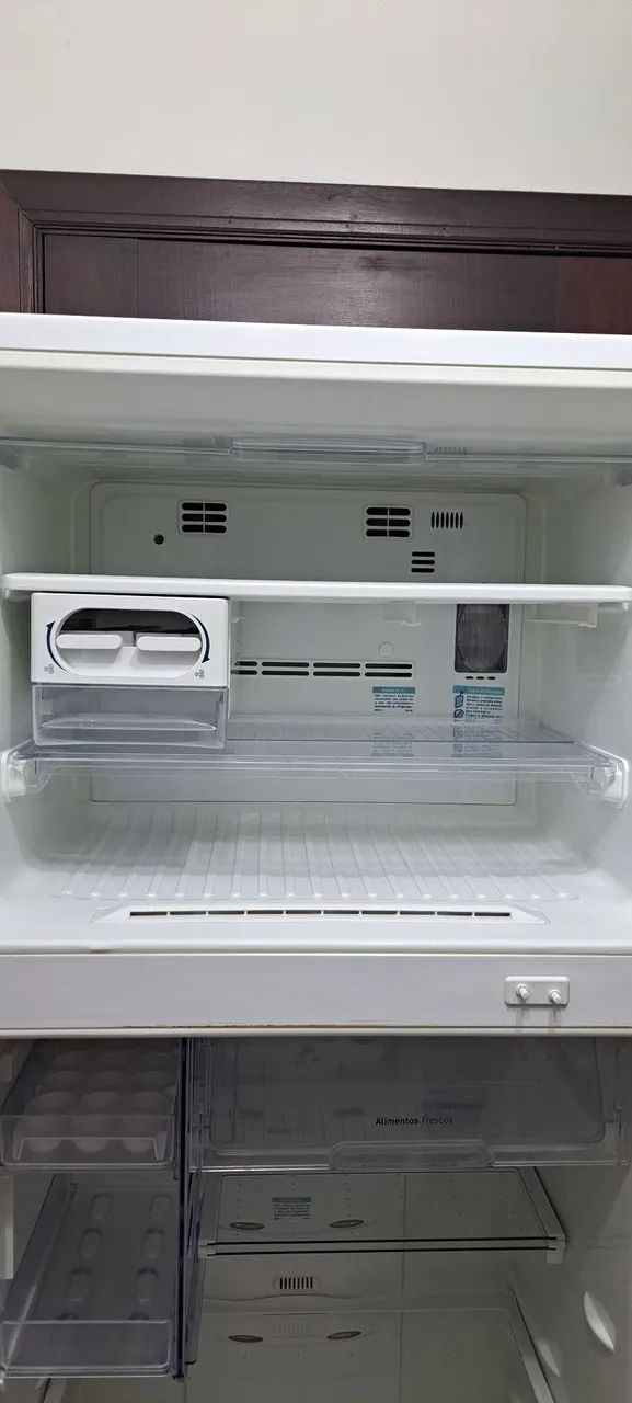 Geladeira Electrolux DF48 usada - Foto 4