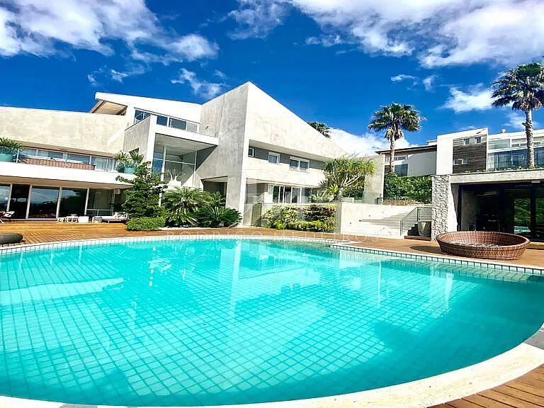 Casa em condomínio com 4 suítes à venda em Cacupé, Florianópolis