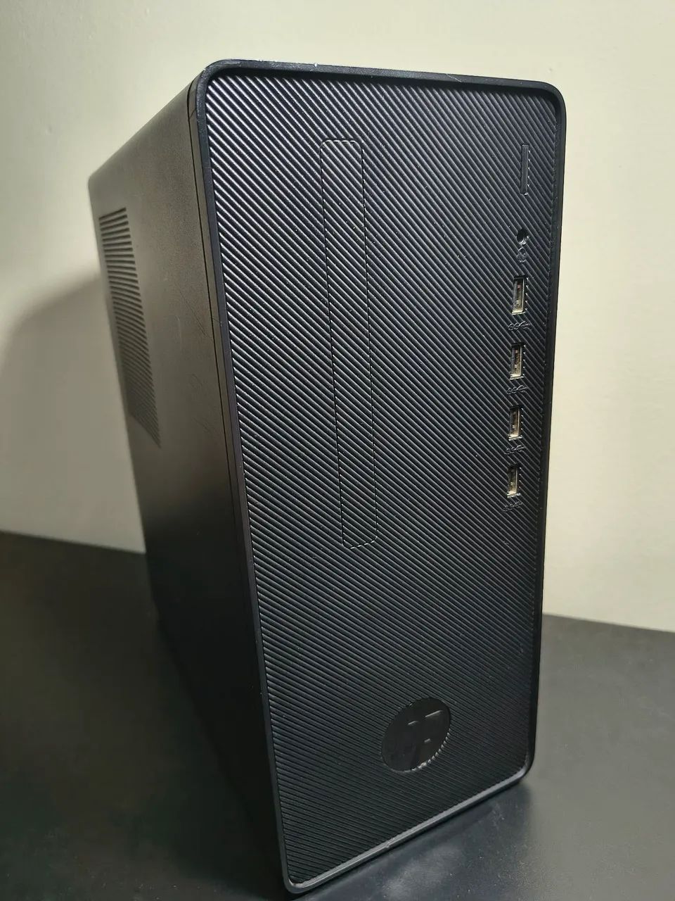 PC OFFICE RYZEN 3 2200G + 8GB RAM + 120 SSD - Computadores e