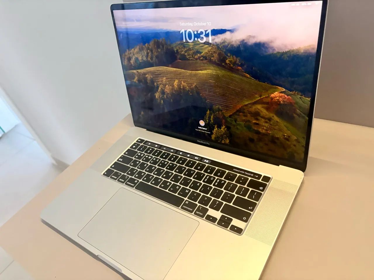 MacBook Pro 2019- 16 POLEGADAS