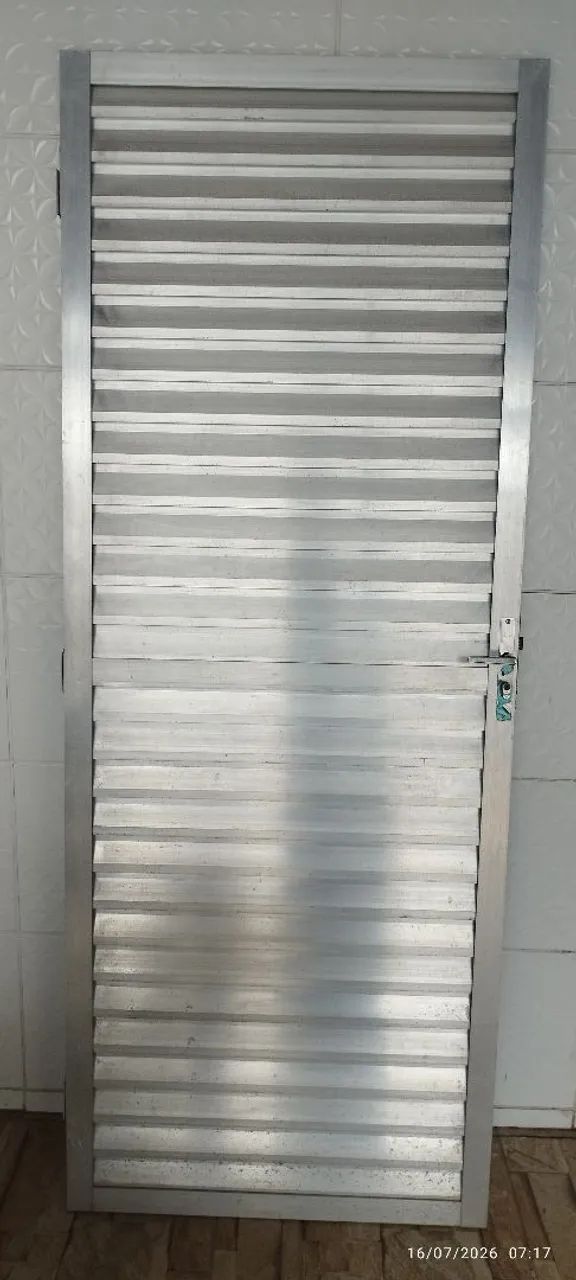 Porta de alumínio 