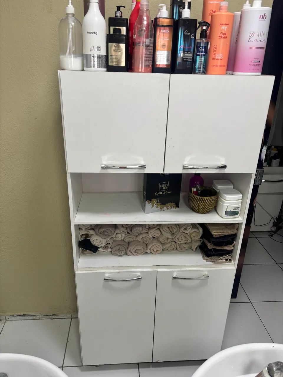 Móvel com rodinha 