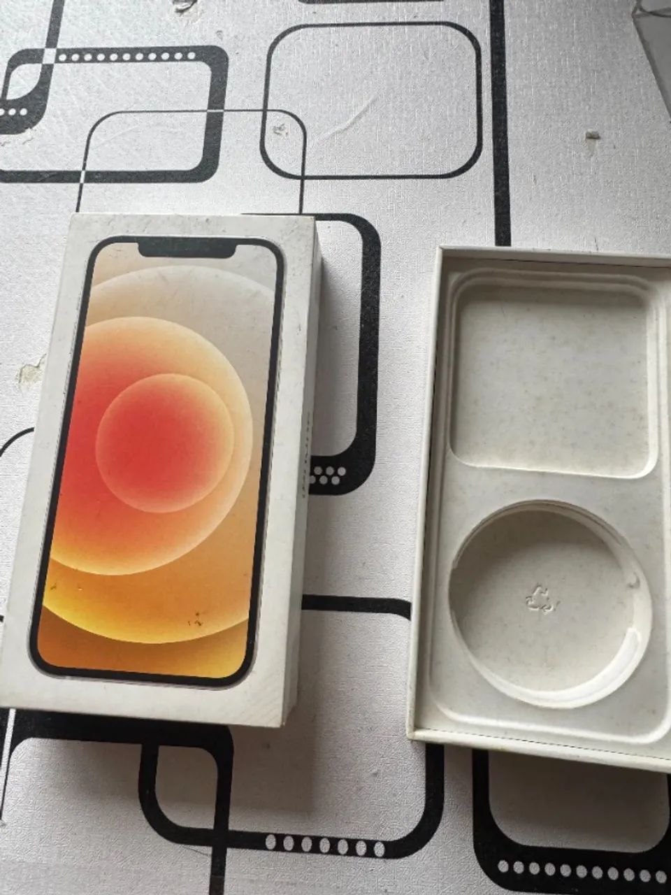 Caixa iPhone 12