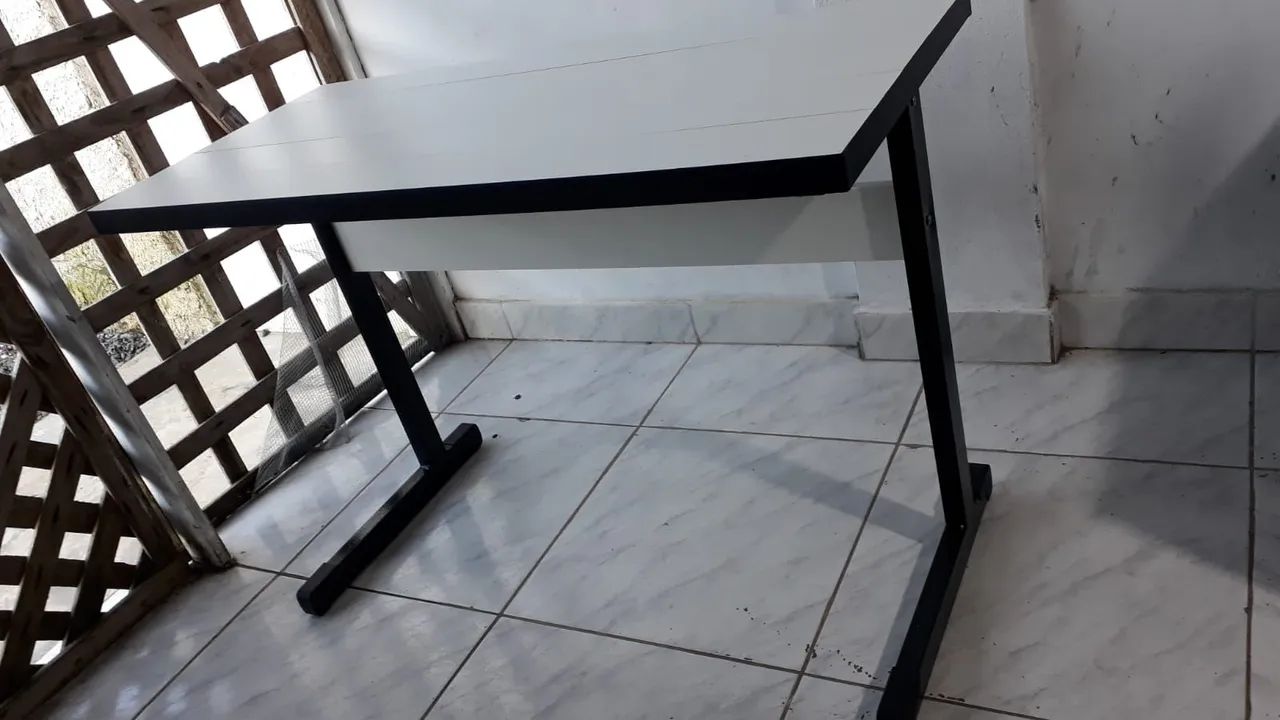 Mesa de computador para estudos - Foto 4