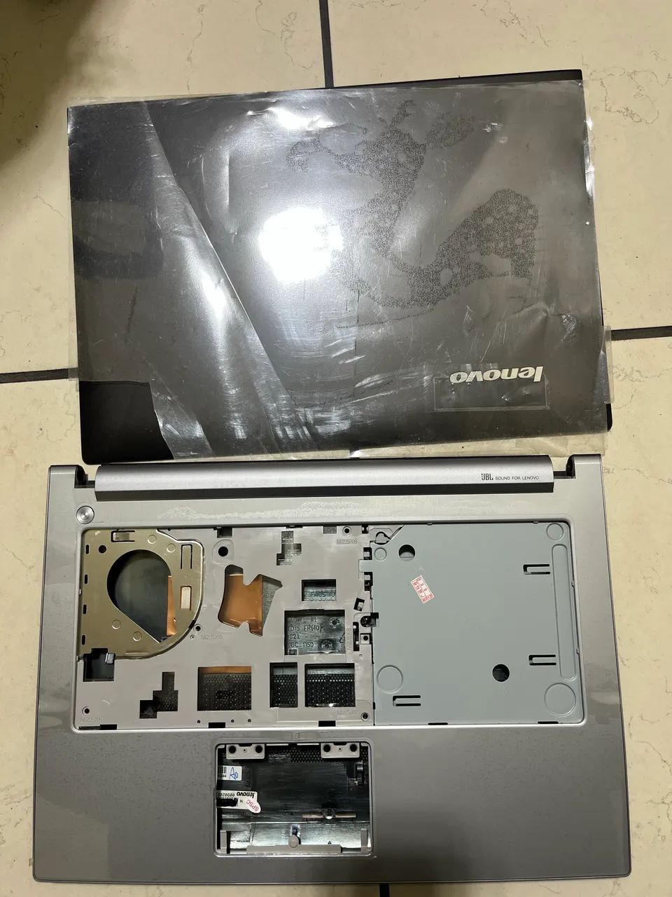 Case para montar notebook 