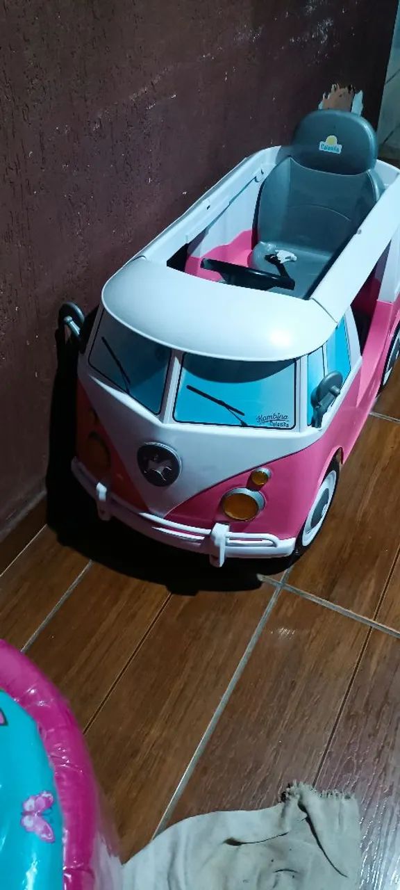 Carrinho de passeio Kombi 