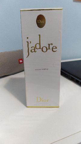 Perfume J'adore Eau de Parfum - Dior - 100ml