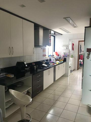 Vende_se um Lindo apartamento na Ponta do Farol próximo a Praia - Foto 5