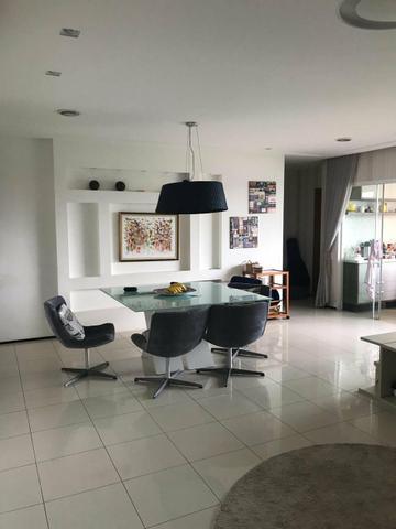 Vende_se um Lindo apartamento na Ponta do Farol próximo a Praia - Foto 2